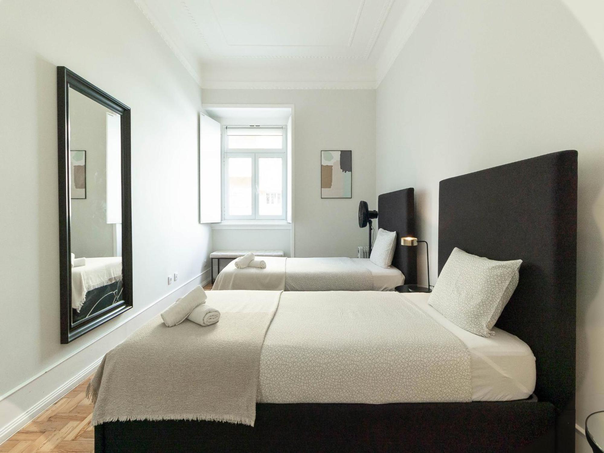 Akicity Lisboa Iris ภายนอก รูปภาพ